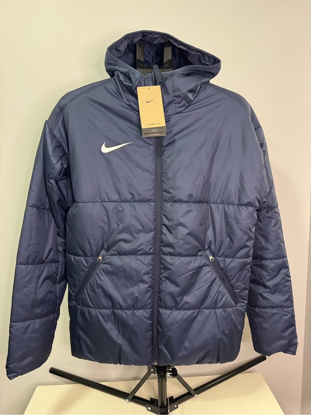 Nike Men’s Navy Blue Hooded Puffer Jacket